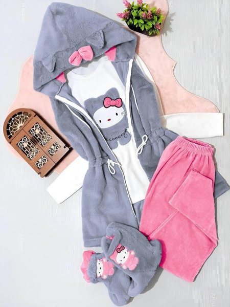 بيجامة صبايا one size اربع قطع